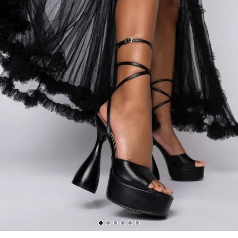 Azelea Wang chunk heels